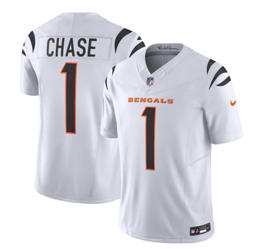 Men's White Cincinnati Bengals #1 Ja'Marr Chase 2023 F.U.S.E. Vapor Untouchable Limited Stitched Jersey